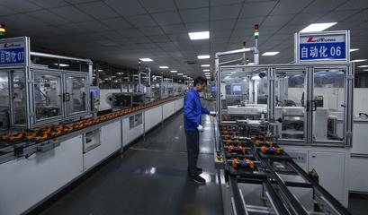 中小企业如何在发展中闯关破壁?代表委员建言献策 | 民企破"壁"&middot;中小企业篇